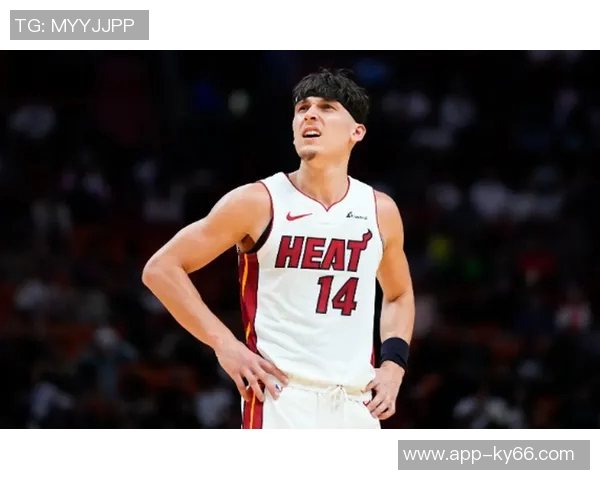 阿德巴约寄语希罗重拾自我强调团队协作是争胜关键 阿德巴约寄语希罗重拾自我强调团队协作是争胜关键