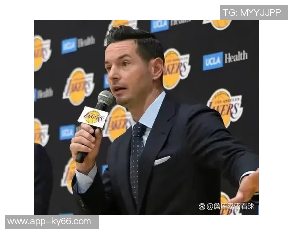 雷迪克揭秘詹姆斯战术设计多样性顺下空切掩护策略分析